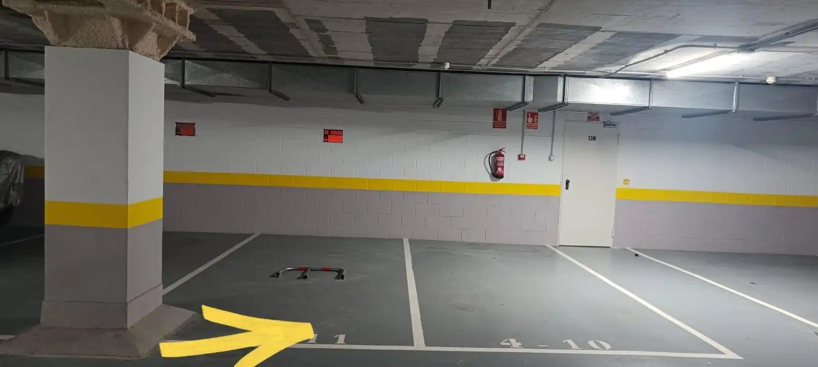 Parkplatz von Garage zum Verkauf in Santander