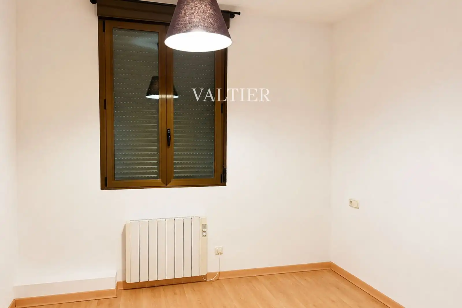 Schlafzimmer von Wohnung zur Miete in Madrid