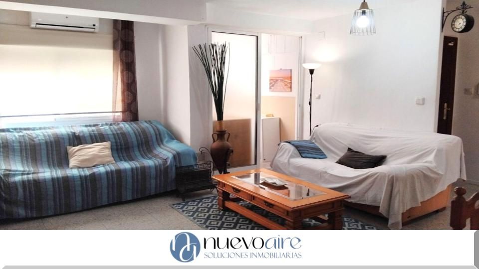 Living room of Flat for sale in Alicante / Alacant  with Air Conditioner, Furnished and Oven