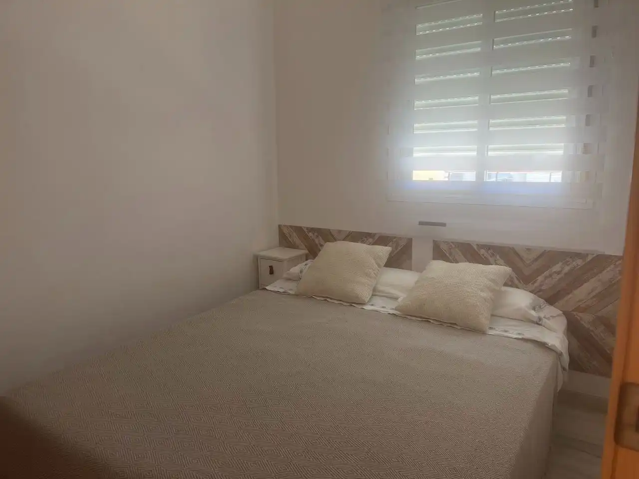 Habitación de Ático de alquiler en Vélez-Málaga con Aire acondicionado y Calefacción