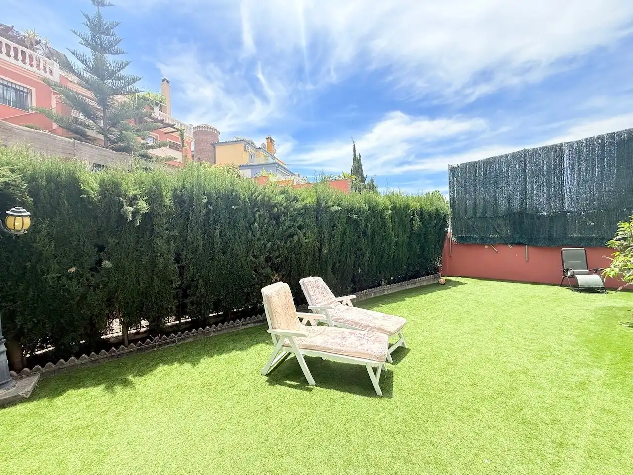 Terrassa de Casa o xalet en venda en Vélez-Málaga amb Aire condicionat, Calefacció i Jardí privat