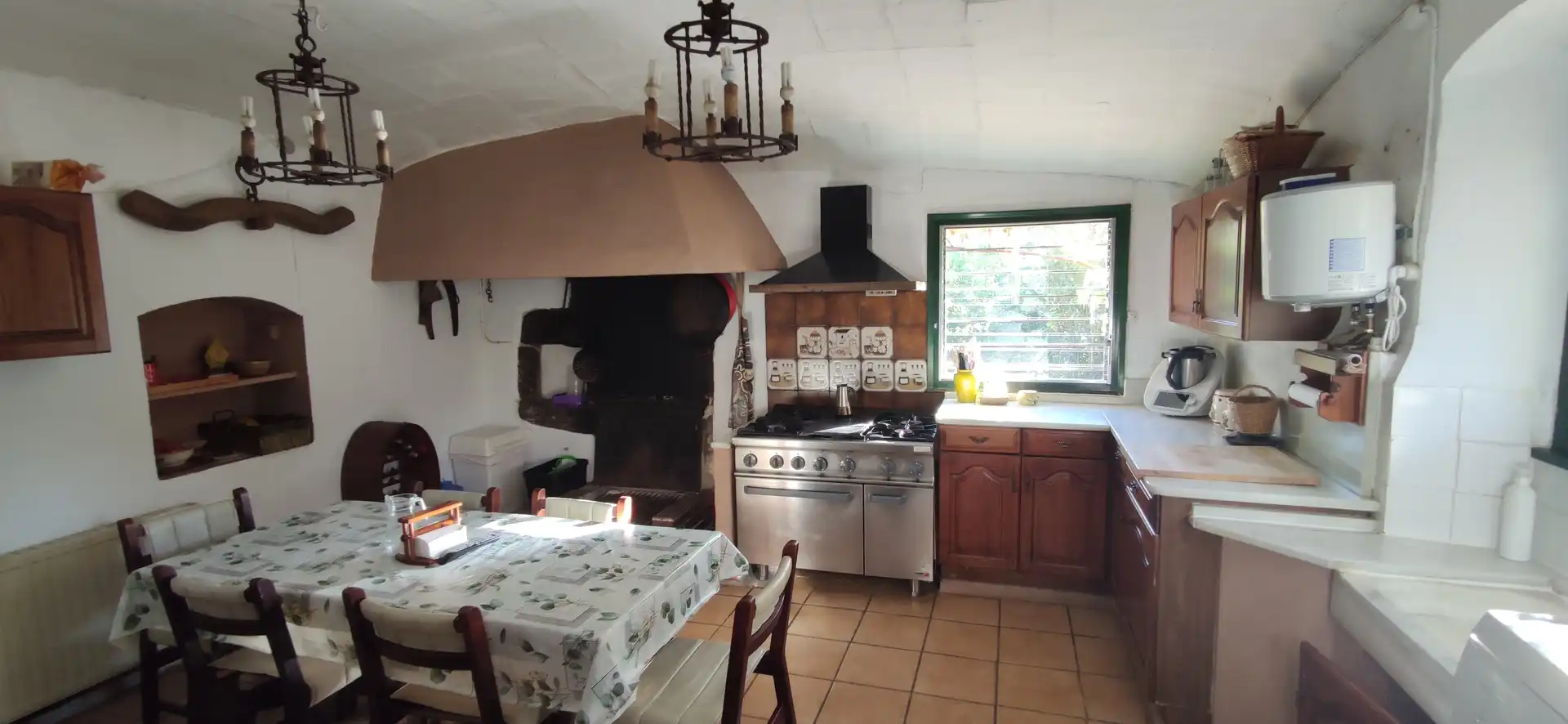 Cocina de Finca rústica en venta en Cassà de la Selva con Jardín privado y Piscina