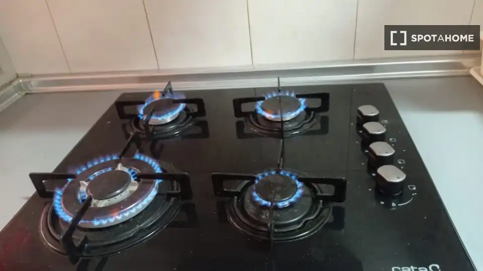 Kitchen of Flat for share in Jaén  with Air Conditioner, Heating and Terrace