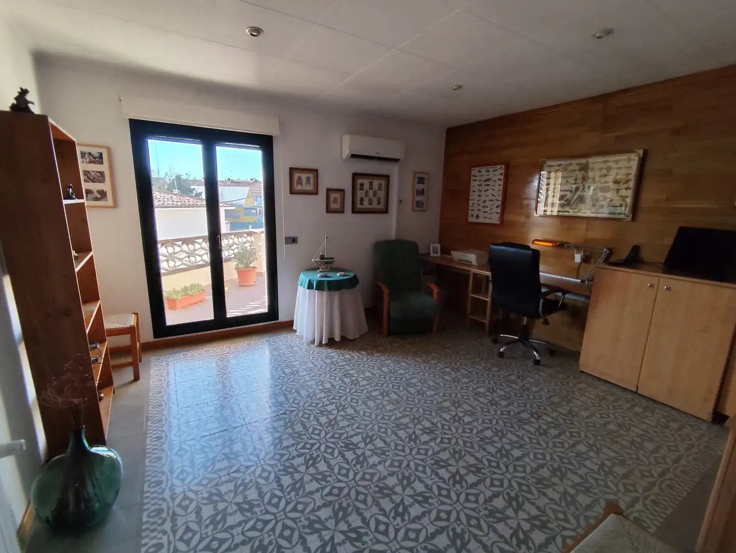 Detached homes for sale in Sils  with Air Conditioner, Heating and Terrace