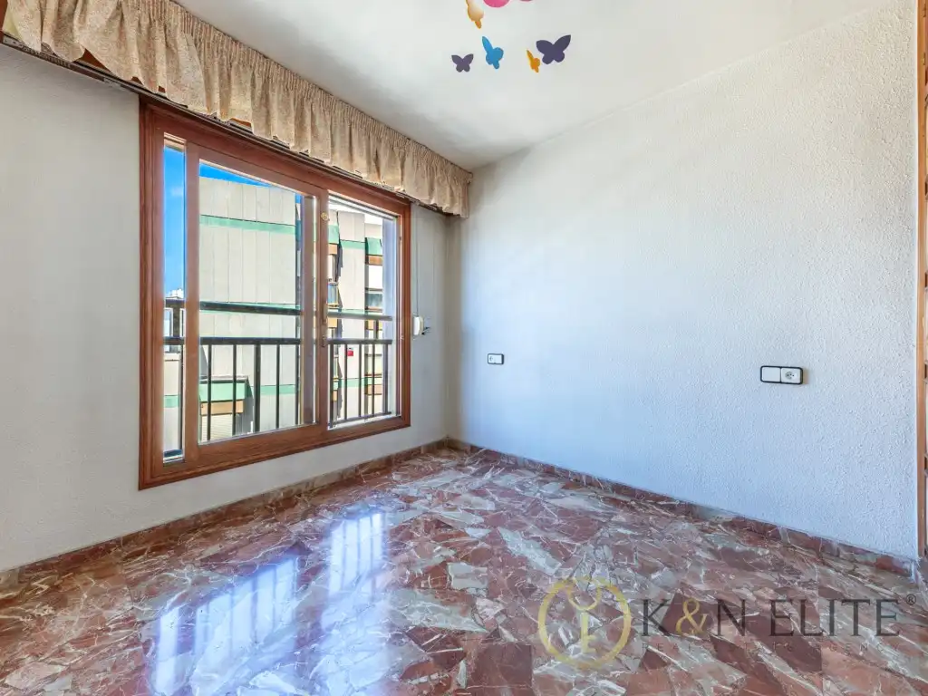 Bedroom of Flat for sale in Alicante / Alacant  with Air Conditioner