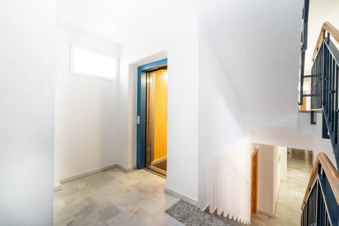 Wohnung zur Miete in Las Gabias mit Klimaanlage, Heizung und Privatgarten