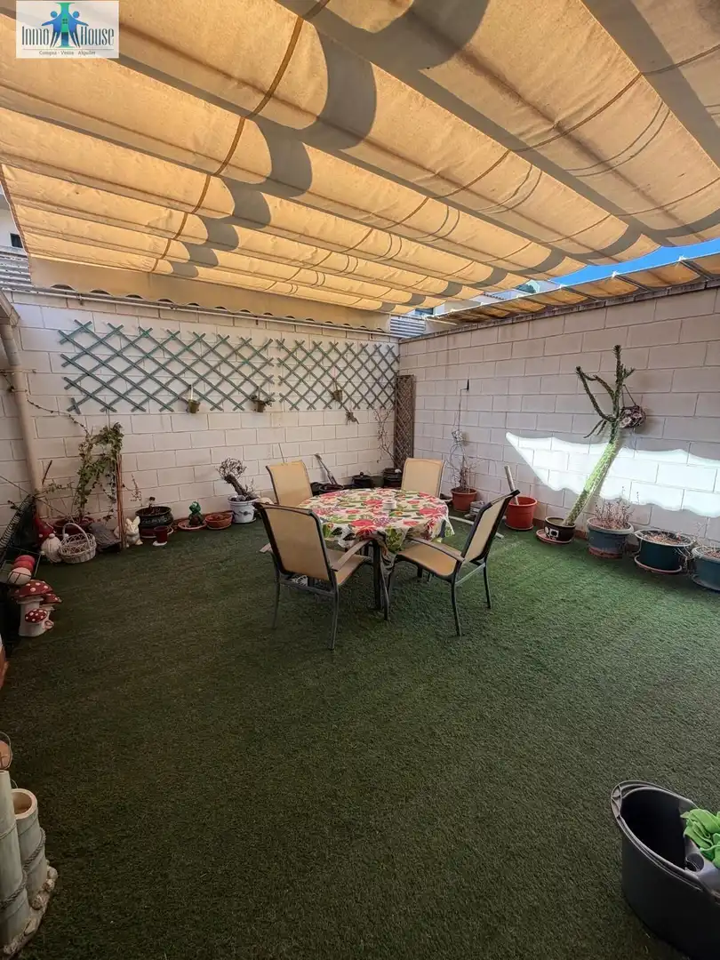 Casa a schiera in vendita a Imaginalia - Llanos del Águila