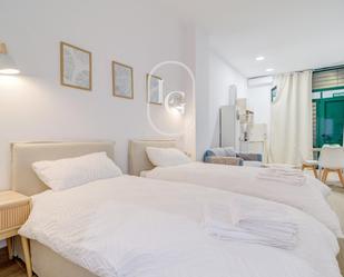 Bedroom of Apartment to rent in  Madrid Capital  with Air Conditioner, Heating and Swimming Pool