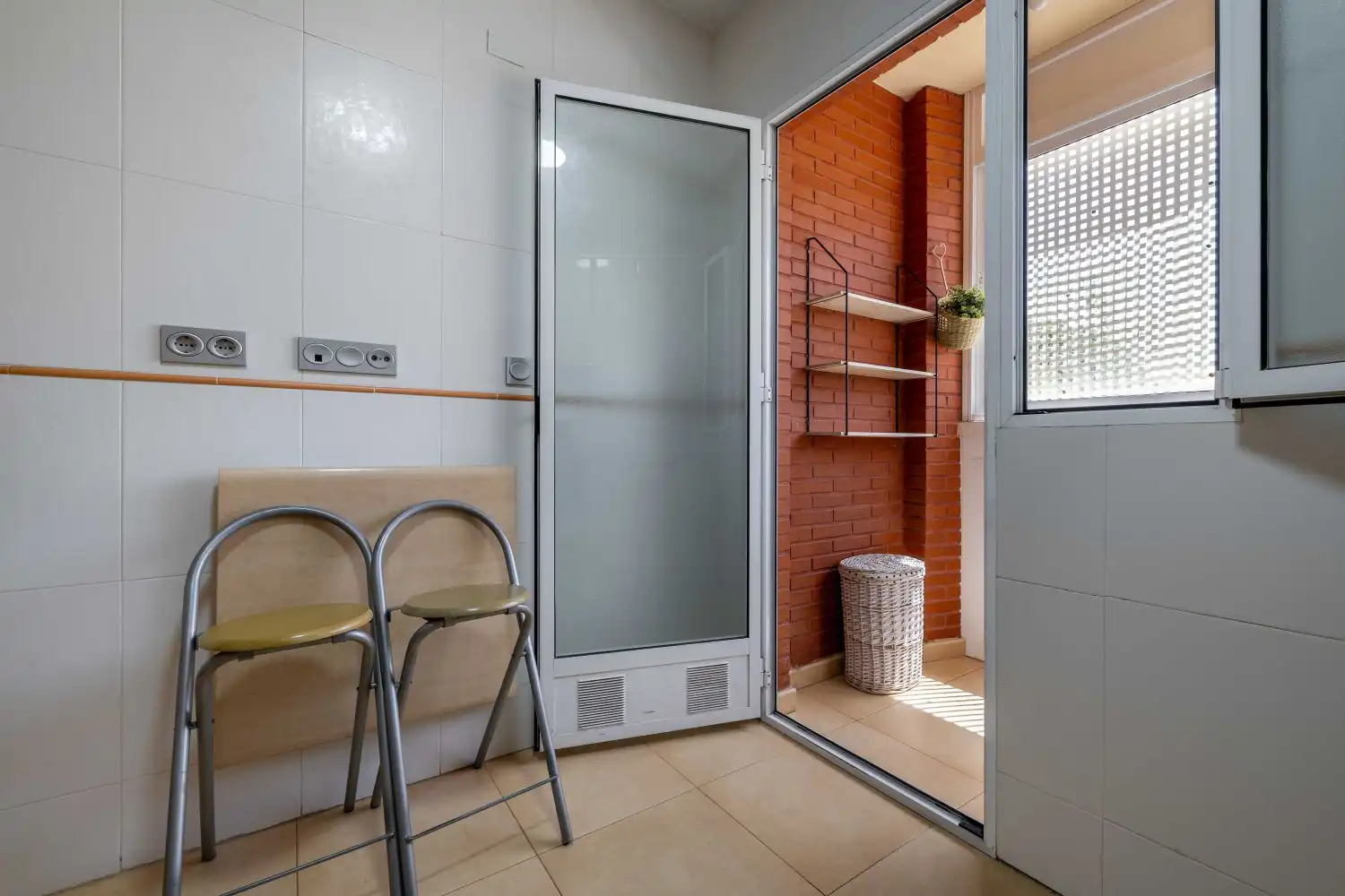 Habitación de Piso de alquiler en Murcia con Aire acondicionado, Calefacción y Trastero
