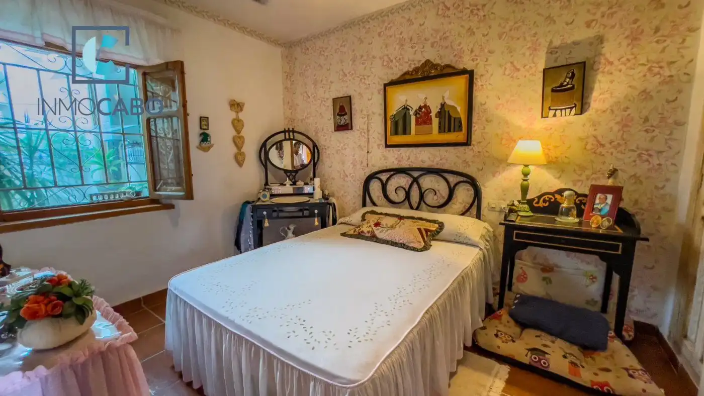 Dormitori de Casa o xalet en venda en Cartagena amb Terrassa i Moblat