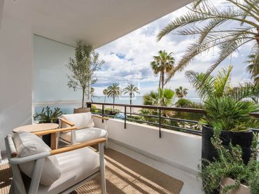 Wohnung mit Balkon zum Verkauf in Estepona Pueblo
