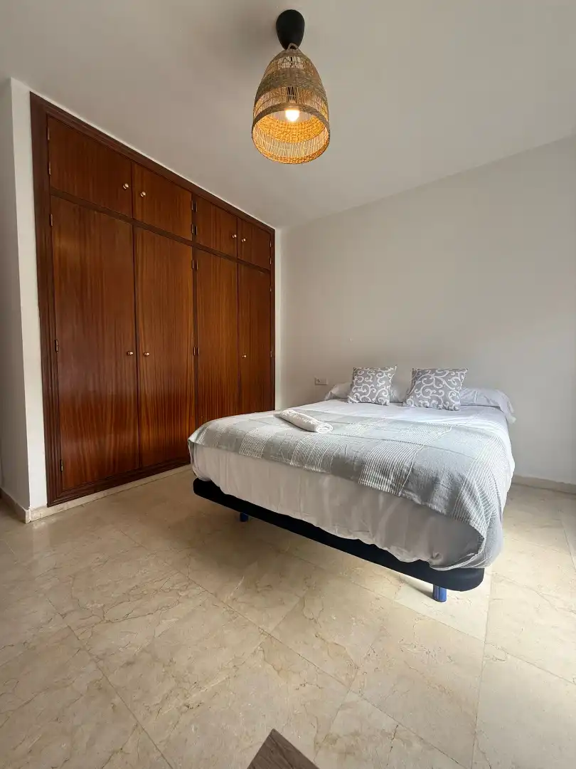 Bedroom of Flat for share in Málaga  with Furnished, Oven and Washing machine