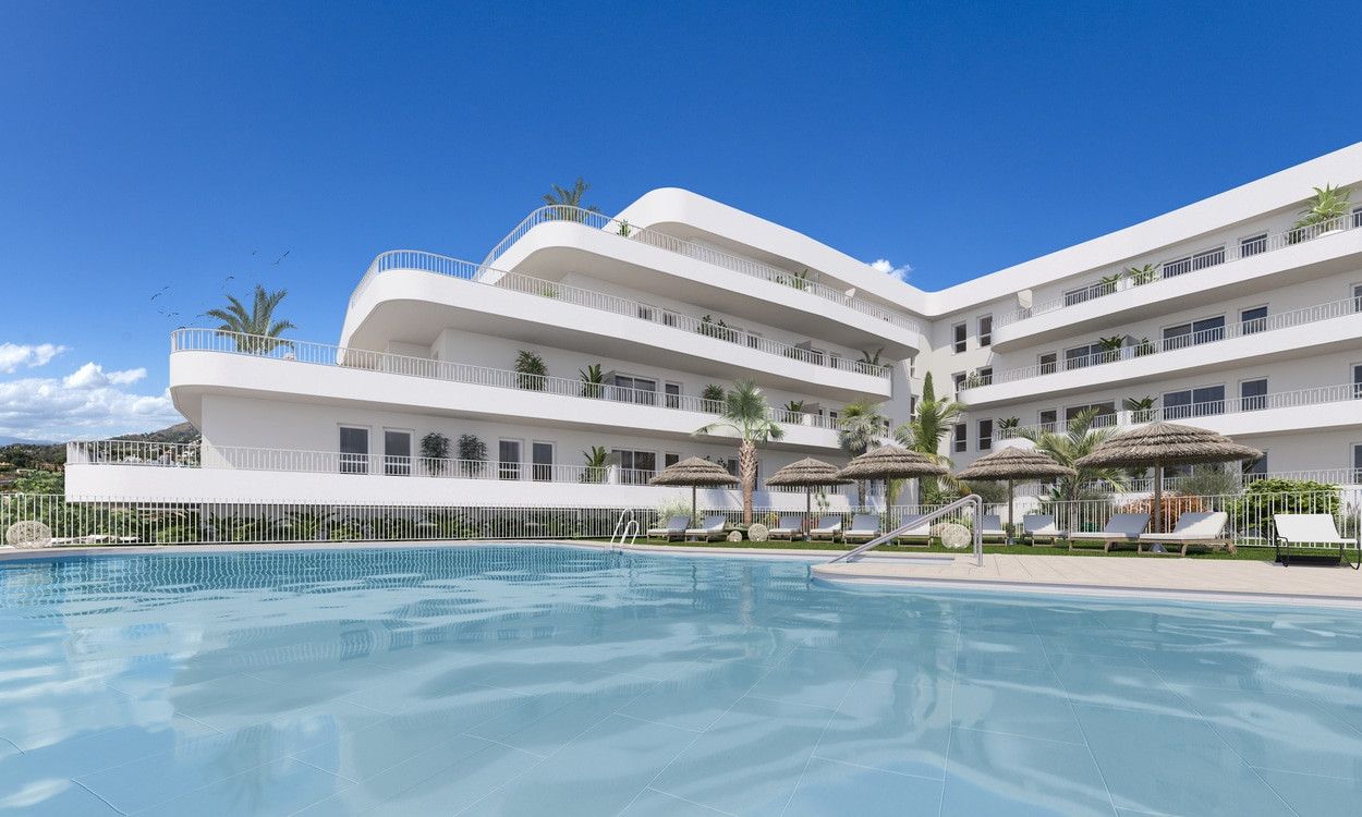 Swimming pool of Apartment for sale in Fuengirola  with Air Conditioner, Terrace and Swimming Pool