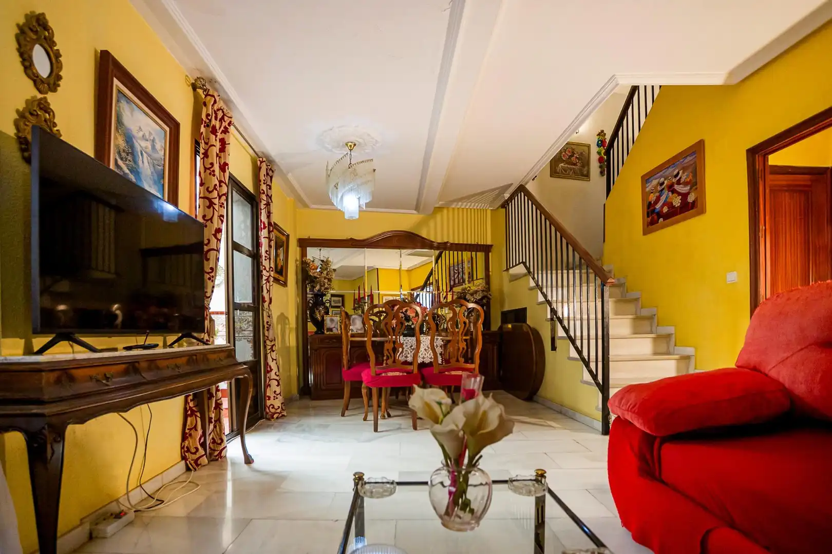 Houses for sale in Córdoba  with Air Conditioner, Heating and Terrace