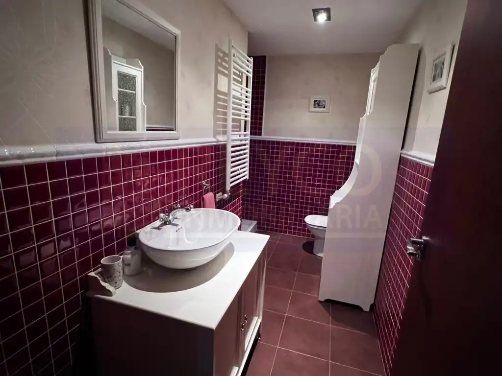 Bany de Casa o xalet en venda en Rodezno amb Jardí privat, Piscina i Forn
