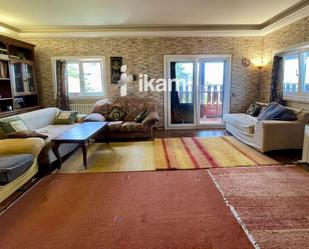 Sala d'estar de Casa o xalet en venda en Las Palmas de Gran Canaria amb Aire condicionat, Calefacció i Jardí privat