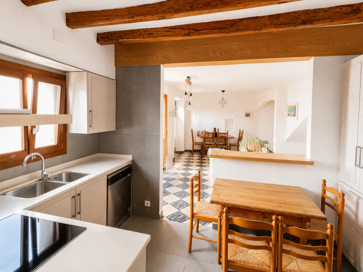 Cocina de Casa adosada de alquiler en Pollença con Aire acondicionado, Calefacción y Terraza