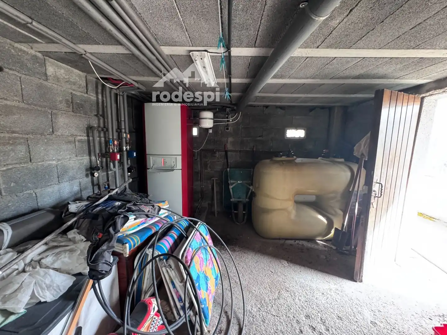 Houses for sale in Montederramo  with Heating, Storage room and Furnished