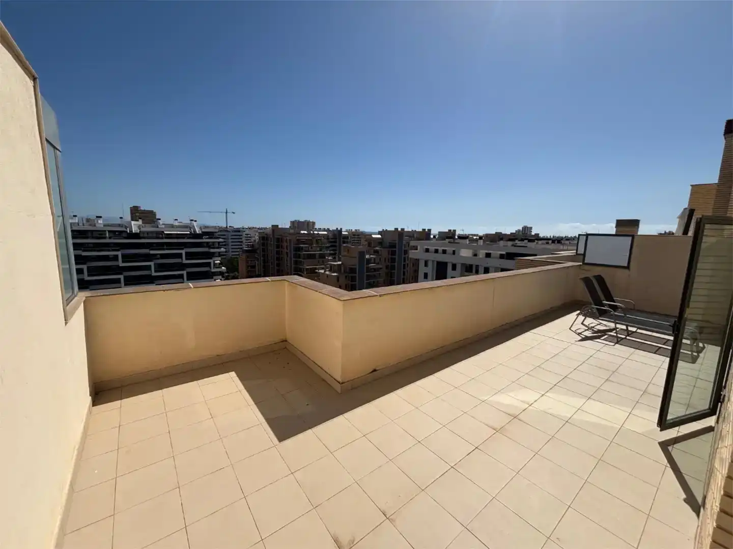 Terrassa de Àtic en venda en Alicante / Alacant amb Aire condicionat, Piscina i Balcó