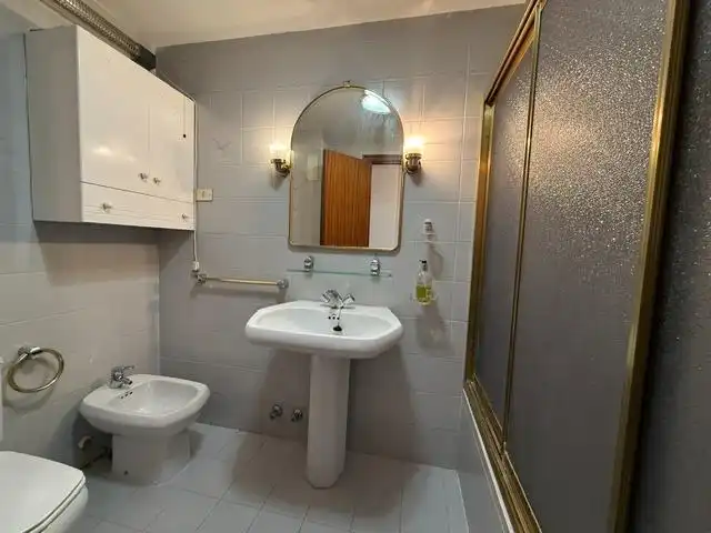 Baño de Piso de alquiler en Murcia con Aire acondicionado y Amueblado