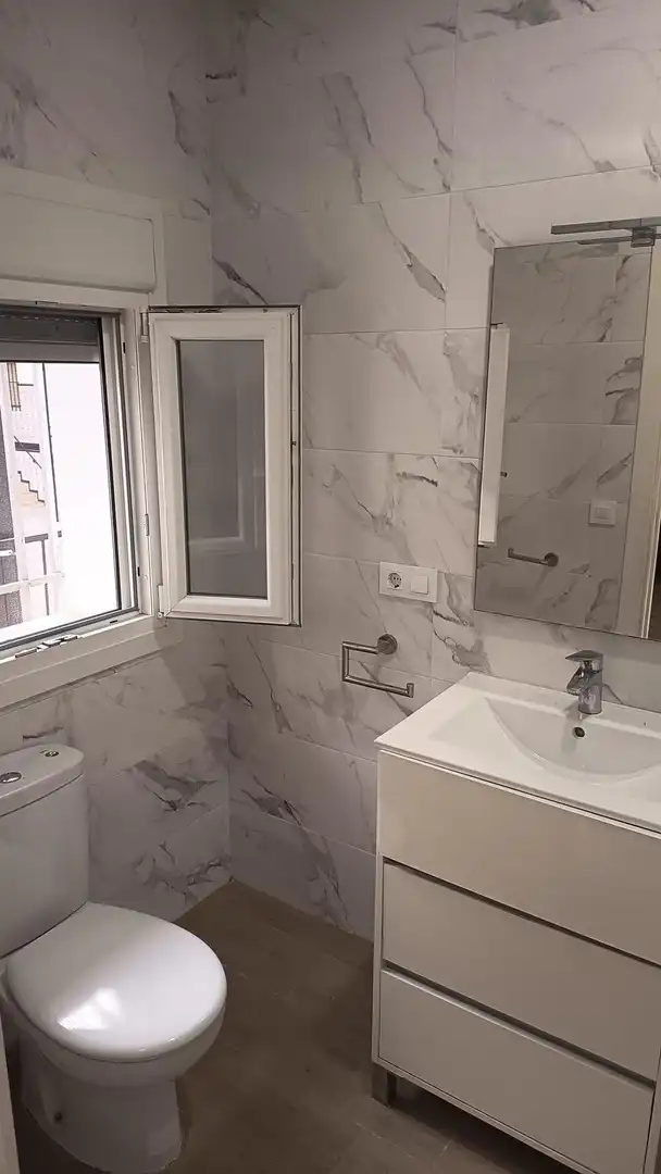 Baño de Piso en venta en Cádiz con Trastero