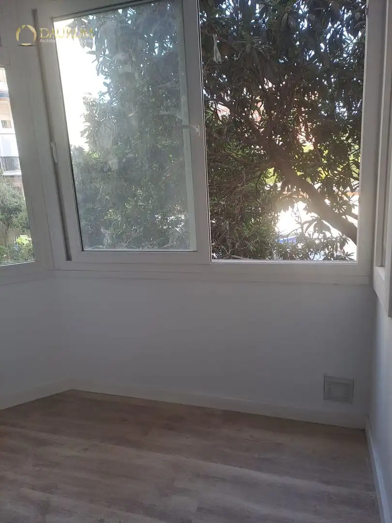 Bedroom of Flat for sale in Sevilla  with Air Conditioner, Heating and Terrace