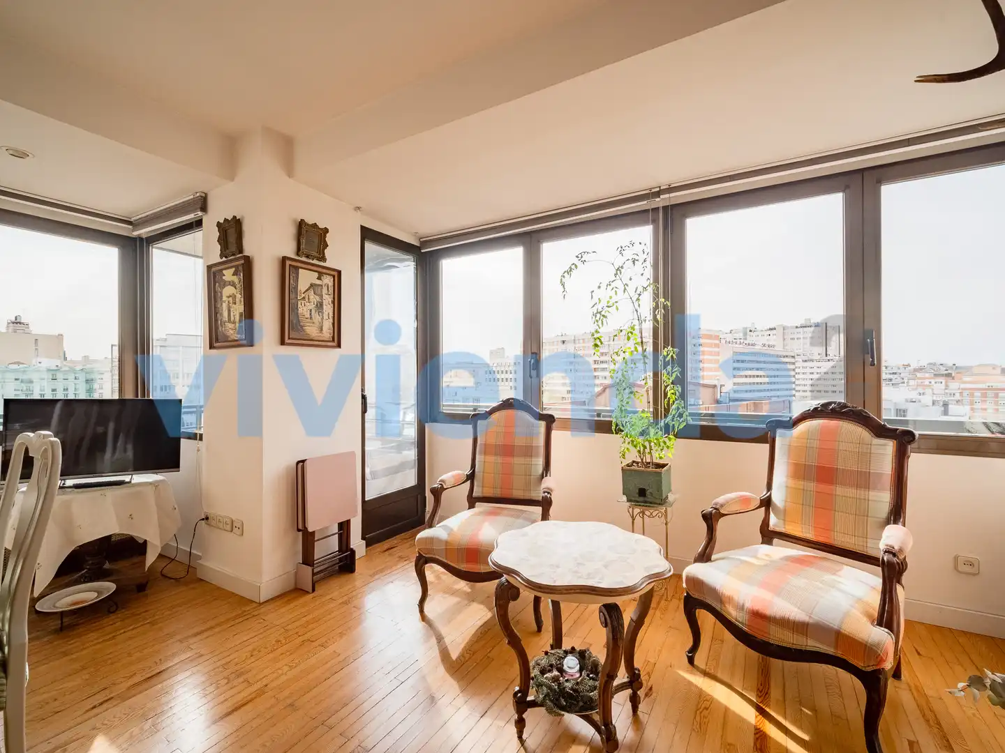 Living room of Flat for sale in Madrid  with Air Conditioner, Heating and Terrace