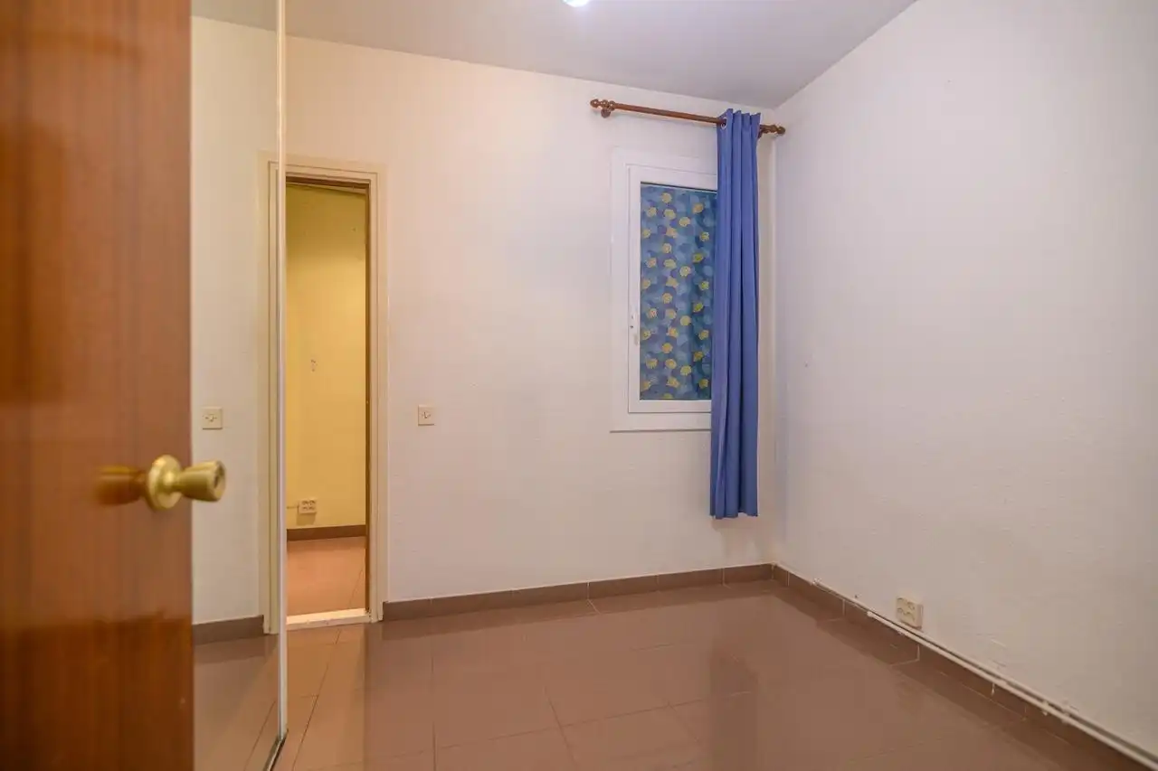 Habitación de Piso en venta en Barcelona con Calefacción y Parquet