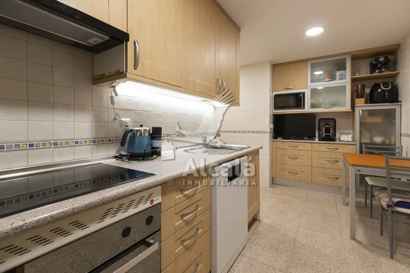 Kitchen of Flat for sale in Alcalá de Henares  with Air Conditioner, Heating and Private garden
