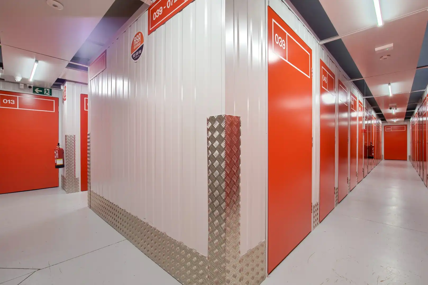 Storage room for rent in Madrid  with Alarm
