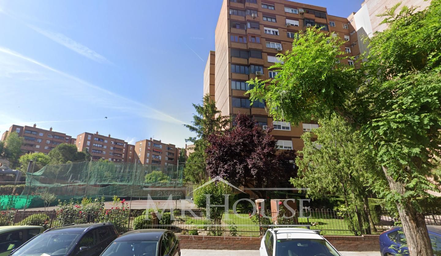 Exterior view of Flat for sale in Coslada