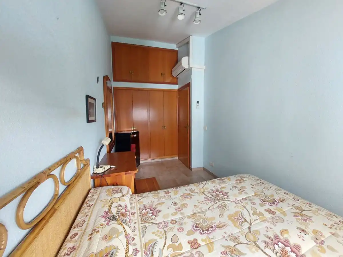 Habitación de Casa o chalet en venta en Benicasim / Benicàssim con Aire acondicionado, Calefacción y Terraza