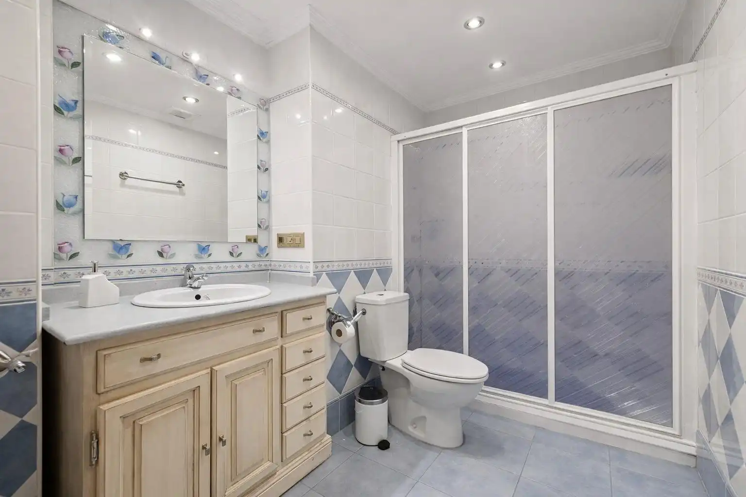 Baño de Apartamento en venta en Santa Pola con Aire acondicionado y Amueblado
