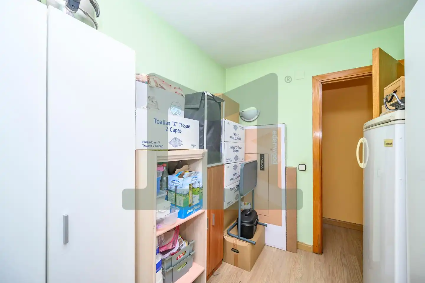 Flat for sale in San Fernando de Henares  with Air Conditioner, Heating and Storage room