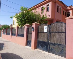 Vista exterior de Casa o xalet en venda en Cartagena amb Terrassa