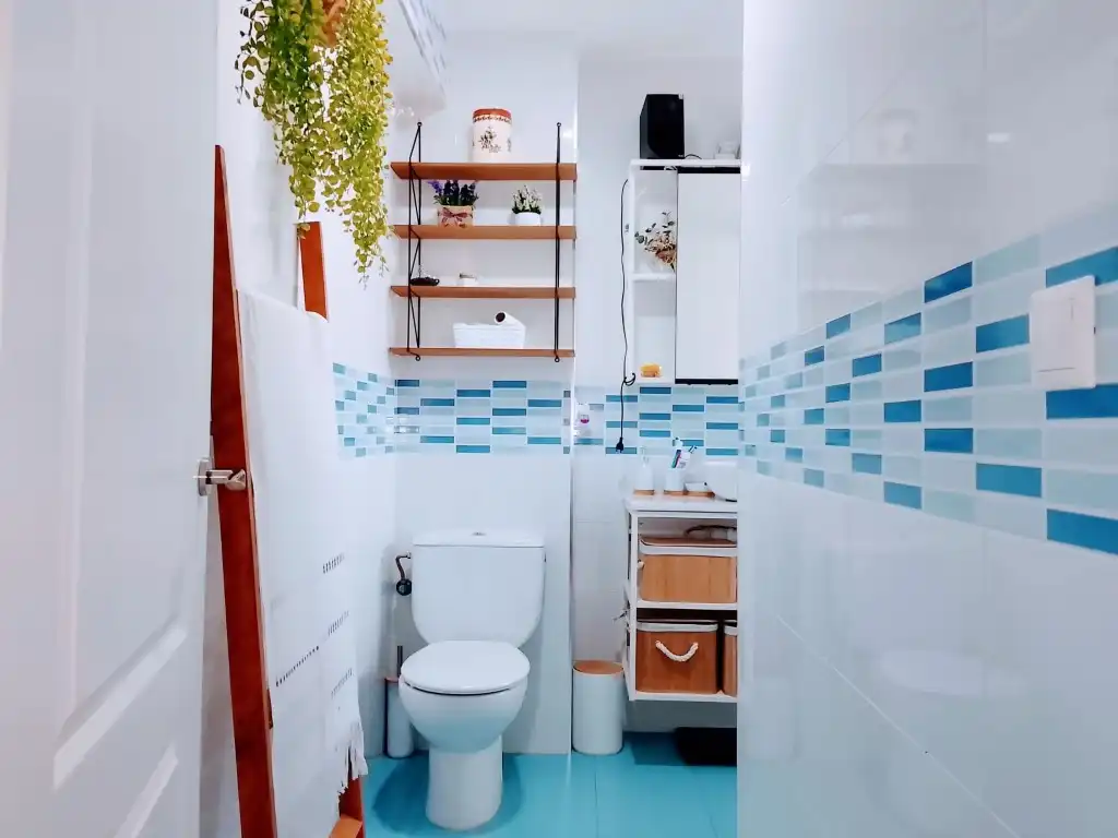 Bathroom of Flat for sale in Córdoba  with Terrace