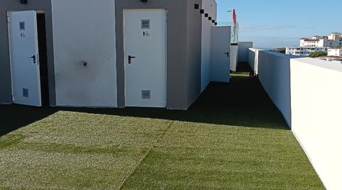 Foto 2 de Pis en venda a Calle Valdepeñas, 12, Arroyo de la Miel, Málaga