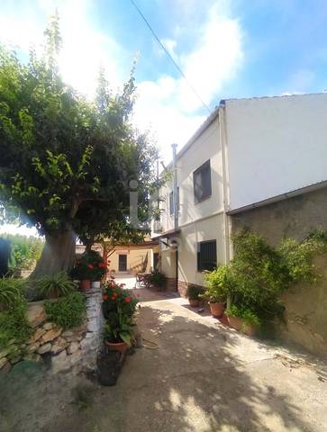 Casa-chalet en Venta en Benissanet