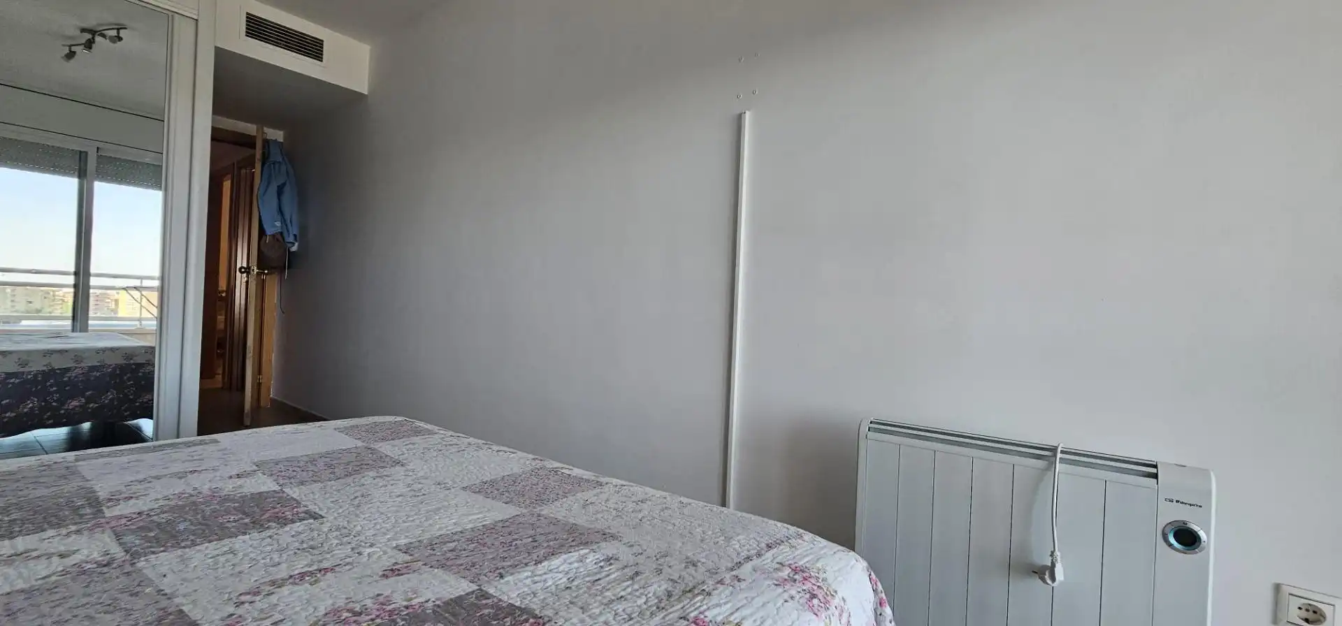 Bedroom of Flat for sale in Cambrils  with Balcony and Community pool