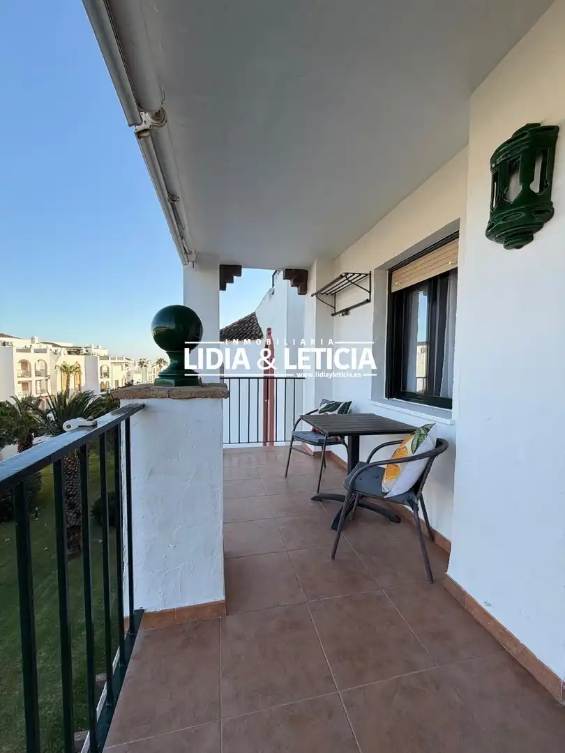 Terrasse von Dachboden zum Verkauf in Zahara de los Atunes mit Privatgarten, Terrasse und Abstellraum