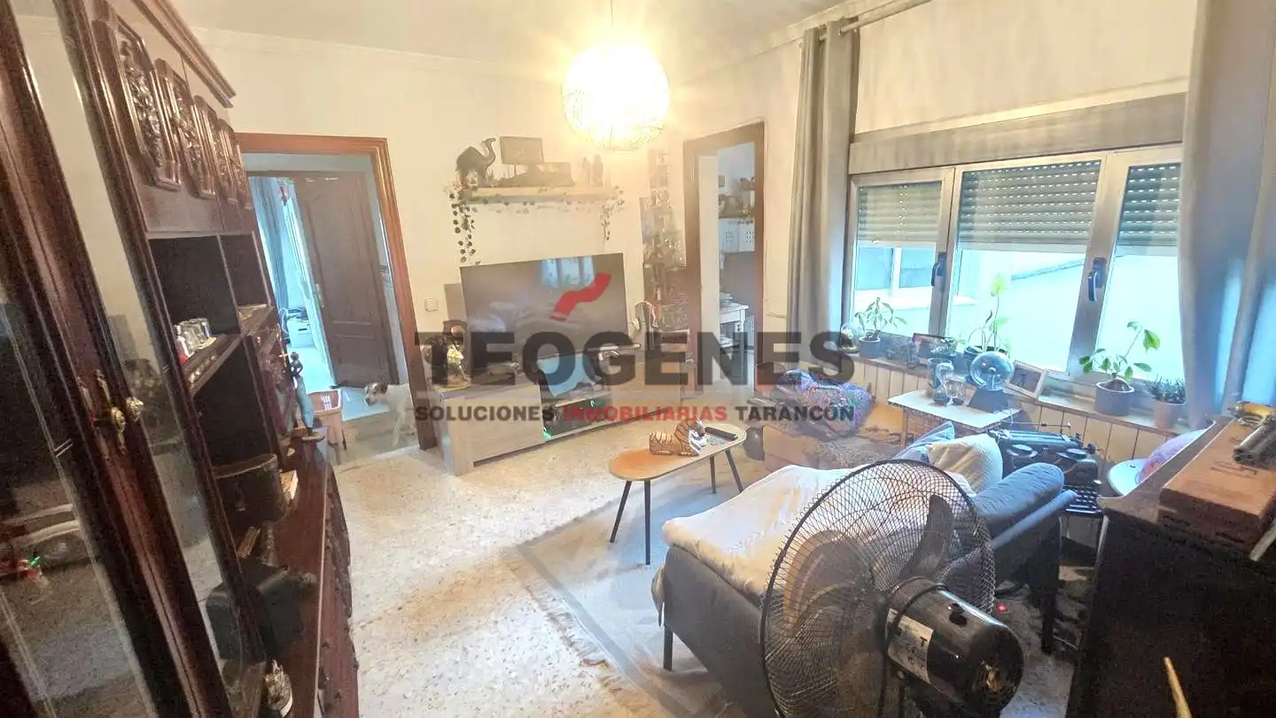 Sala d'estar de Casa o xalet en venda en Santa Cruz de la Zarza amb Aire condicionat i Calefacció