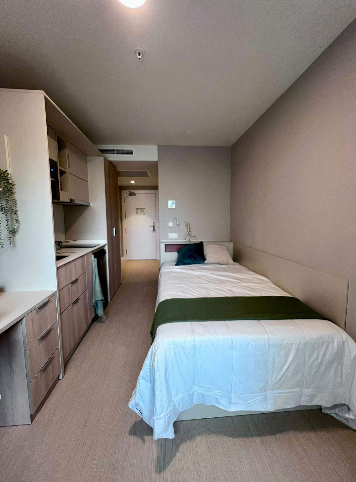 Dormitori de Pis de lloguer en  Valencia Capital amb Aire condicionat i Calefacció