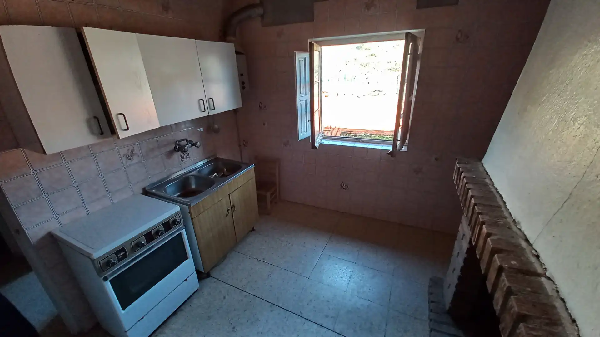 Cocina de Casa o chalet en venta en San Pedro de la Nave-Almendra