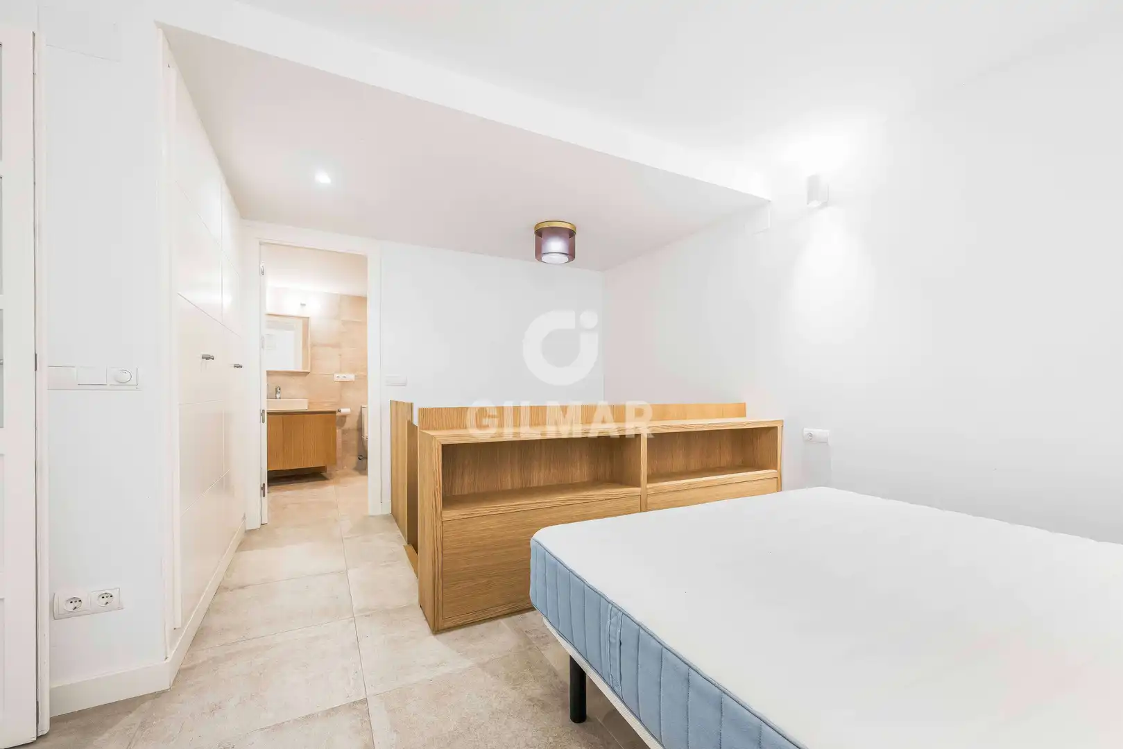 Dormitori de Dúplex en venda en Cádiz amb Calefacció i Traster