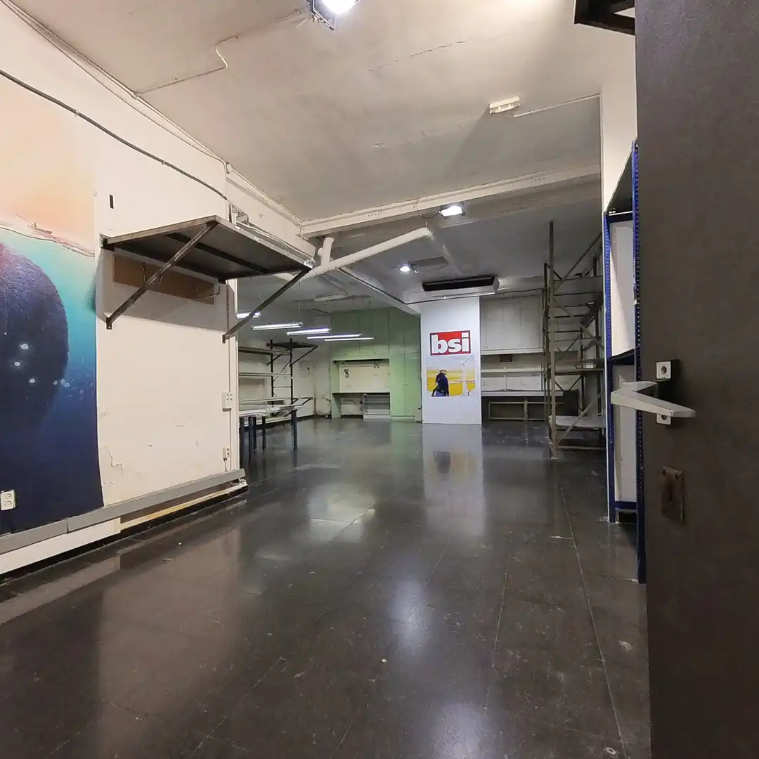 Local en venta en Barcelona con Aire acondicionado