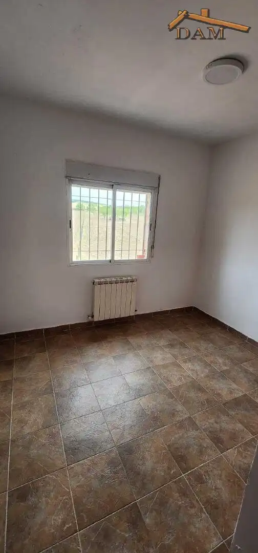 Habitación de Casa adosada de alquiler en Layos