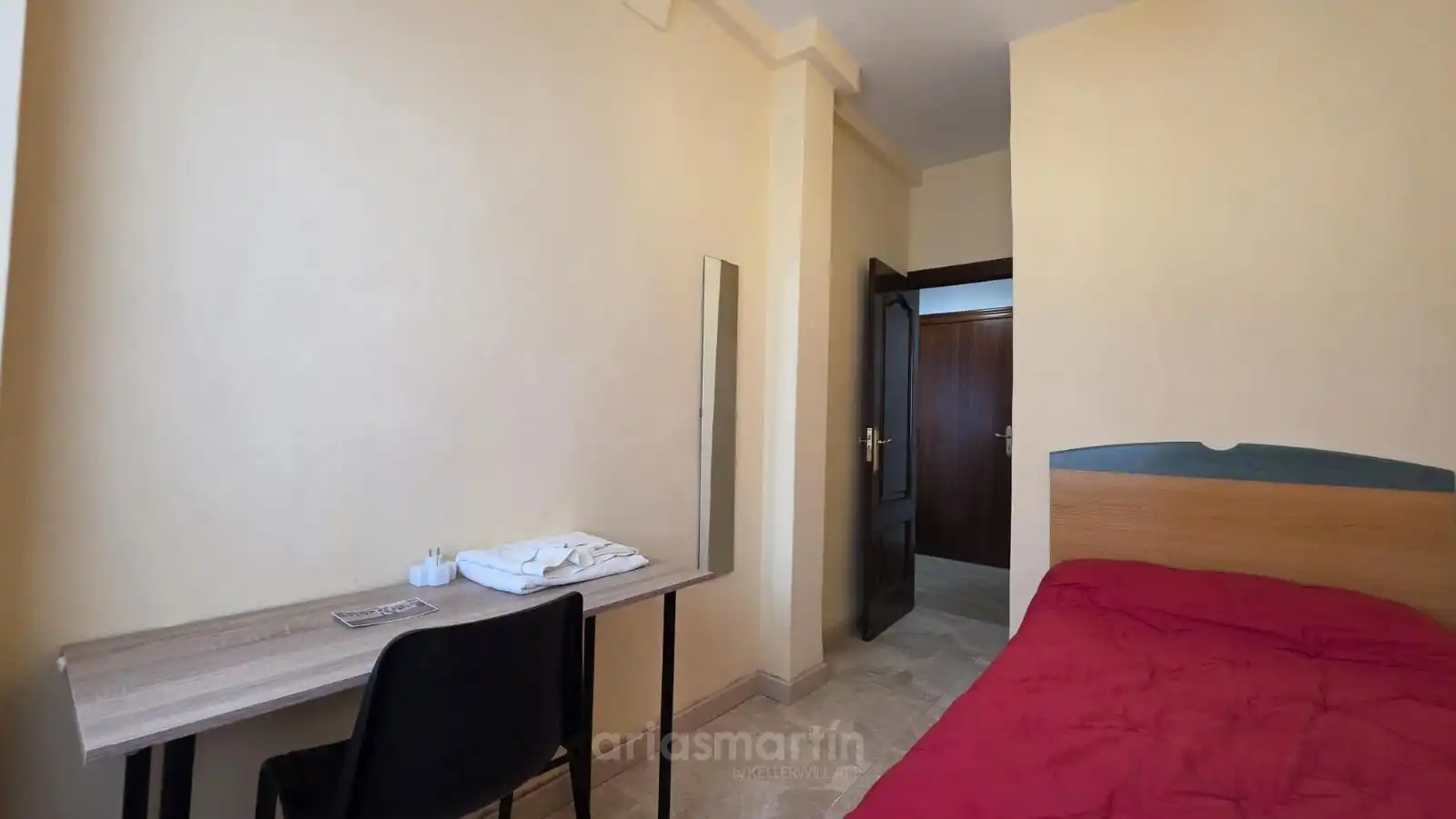 Schlafzimmer von Wohnung zur untervermieten in Salamanca mit Heizung, Terrasse und Möbliert