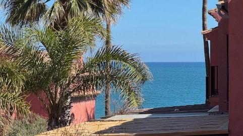 Foto 3 de Casa adosada en venda a Urbanizacion Playa de Guadalobon, 46e, Guadalobón, Estepona