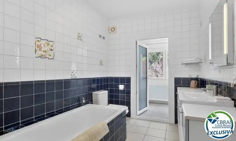 Detached house with garden for sale in Bèlgica 174, imagen 23
