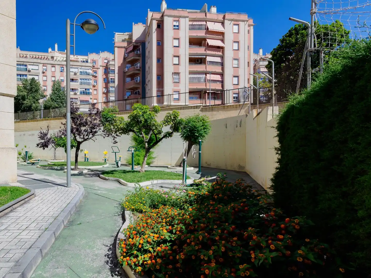 Vista exterior de Piso en venta en Málaga con Jardín privado, Terraza y Trastero